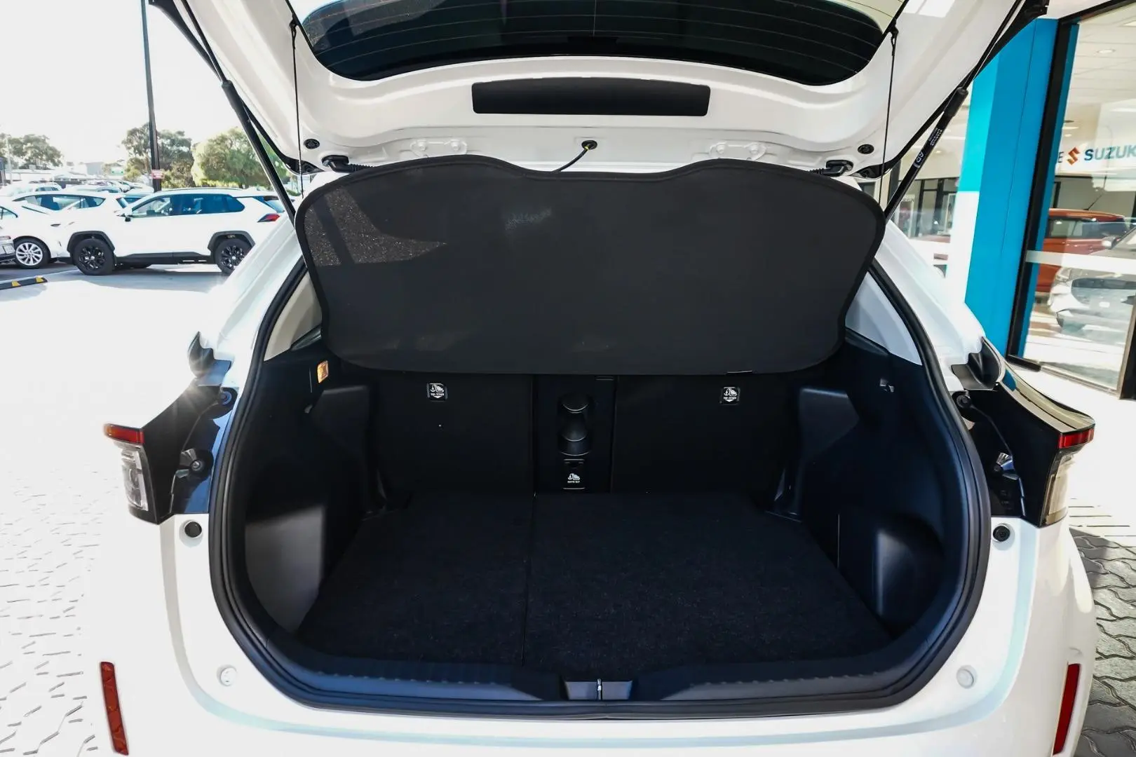 2021 Toyota Yaris Cross Gallery Image 7