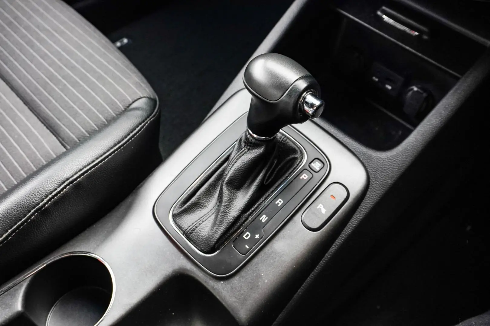 2014 Kia Cerato Gallery Image 19