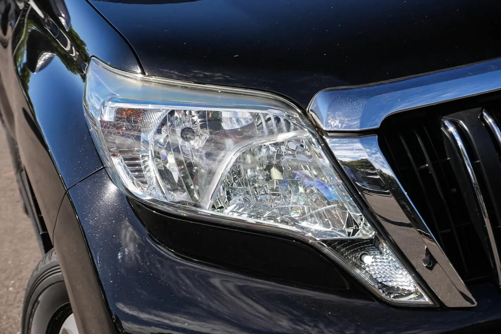 2016 Toyota Landcruiser Prado Gallery Image 7