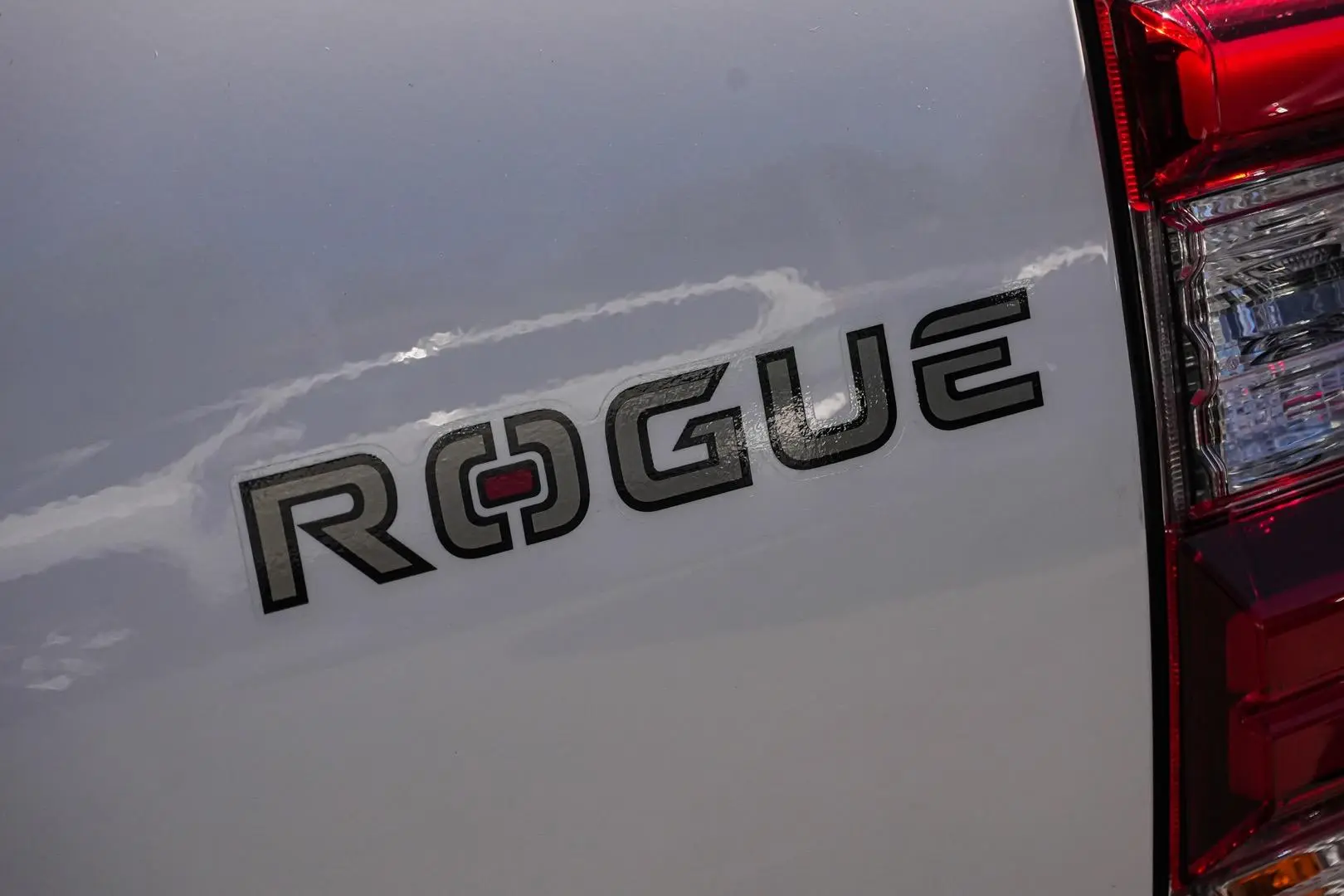 2021 Toyota Hilux Gallery Image 15