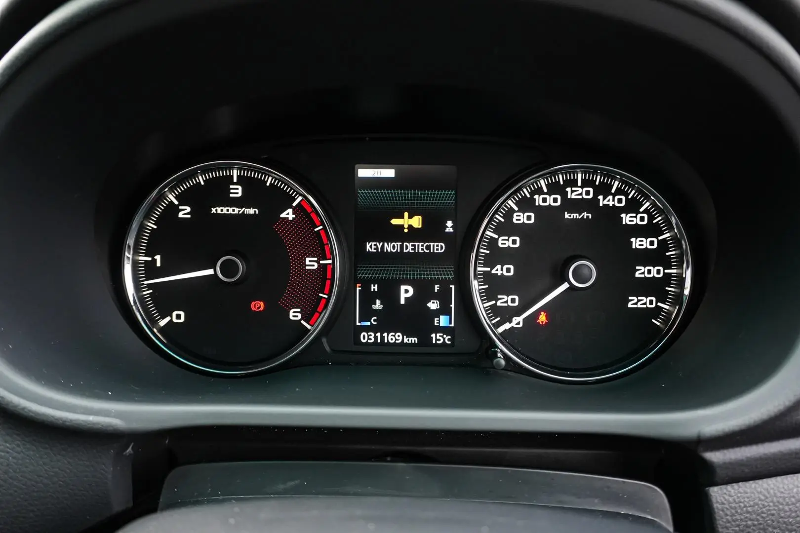 2022 Mitsubishi Pajero Sport Gallery Image 17