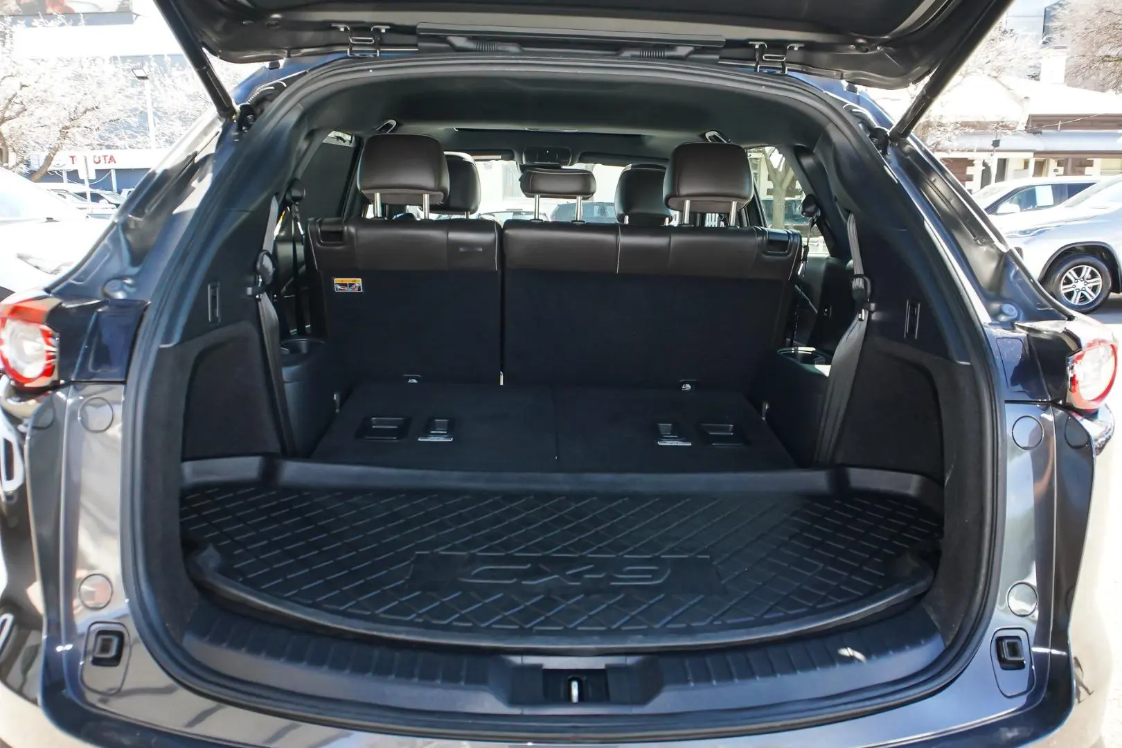 2020 Mazda CX-9 Gallery Image 9