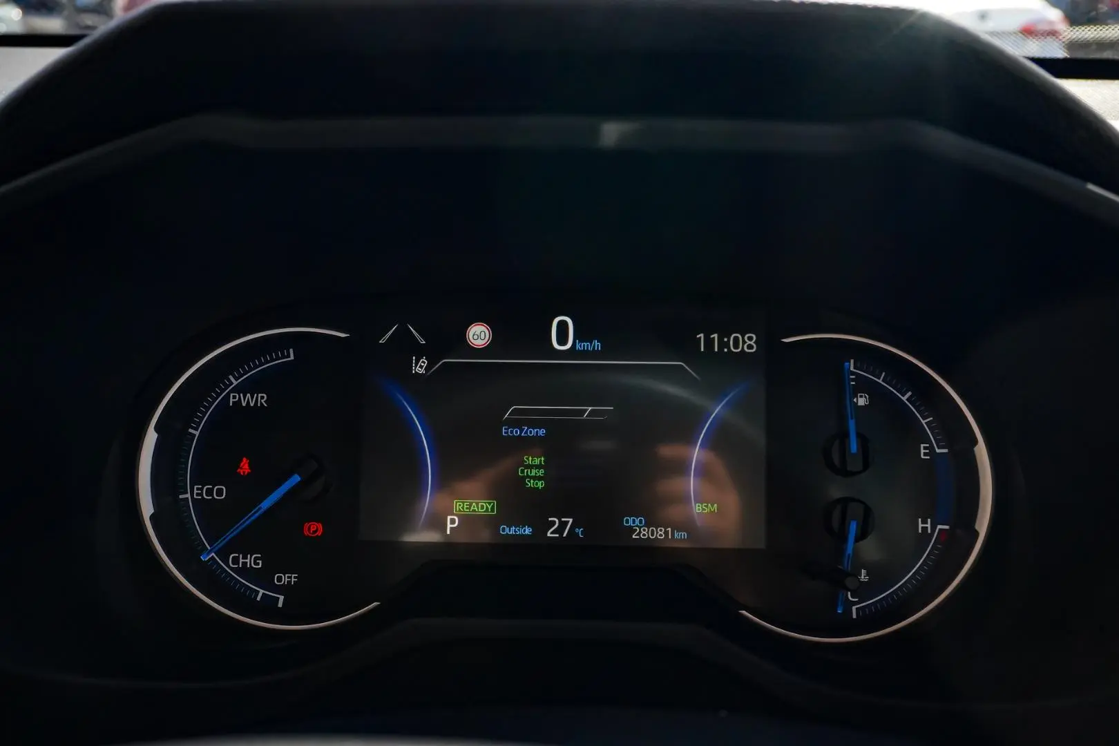 2024 Toyota RAV4 Gallery Image 18