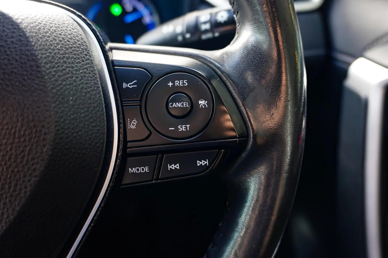 2019 Toyota RAV4 Gallery Image 20