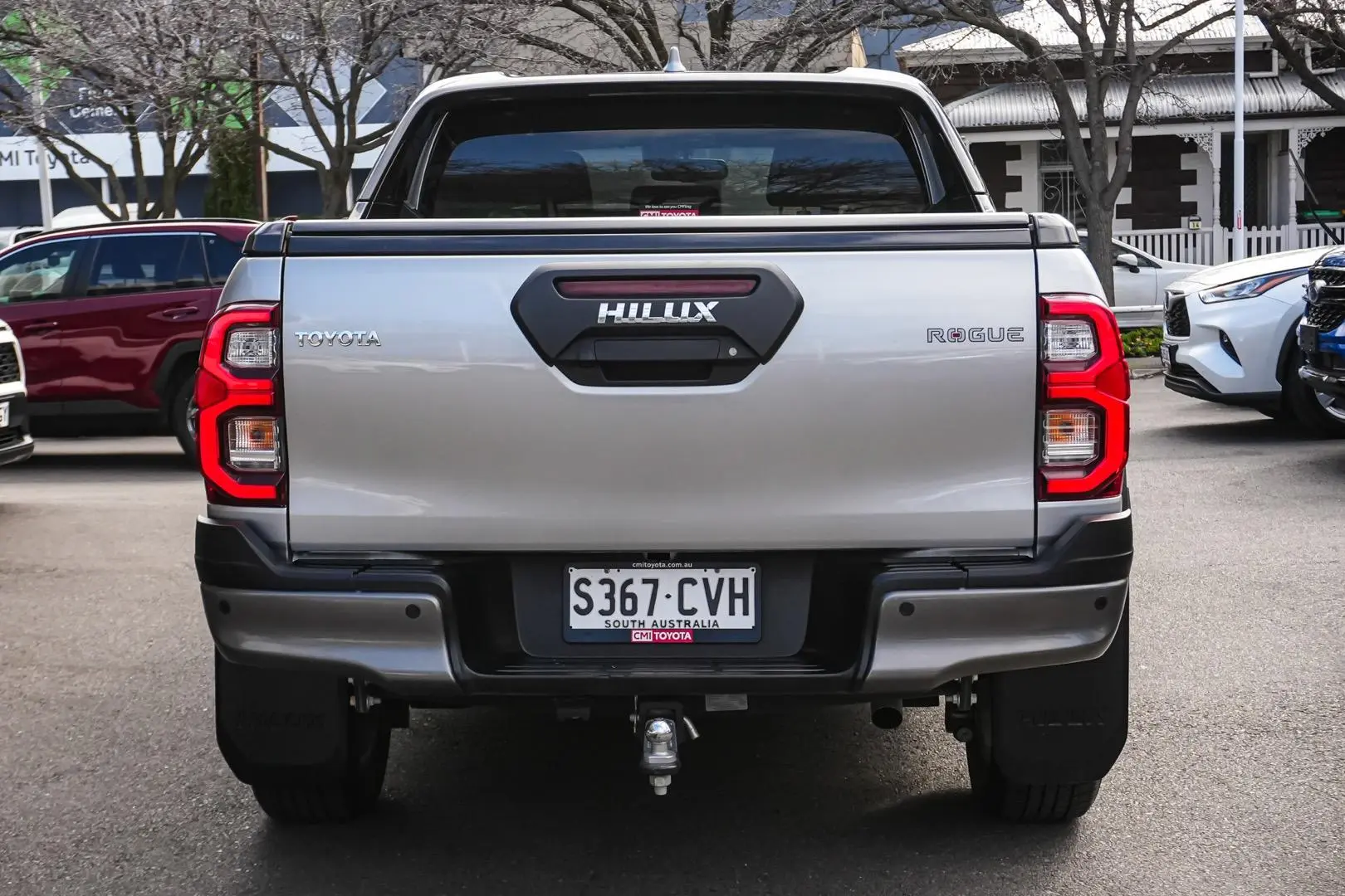 2023 Toyota Hilux Gallery Image 5