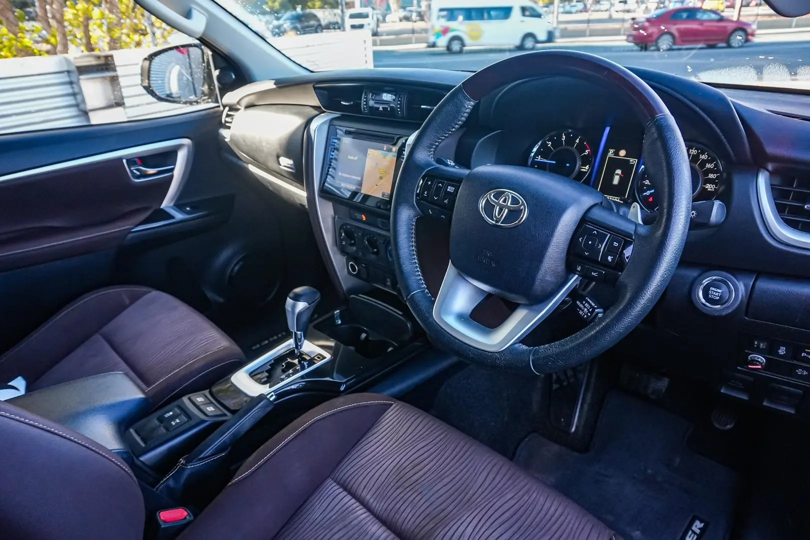 2020 Toyota Fortuner Gallery Image 6