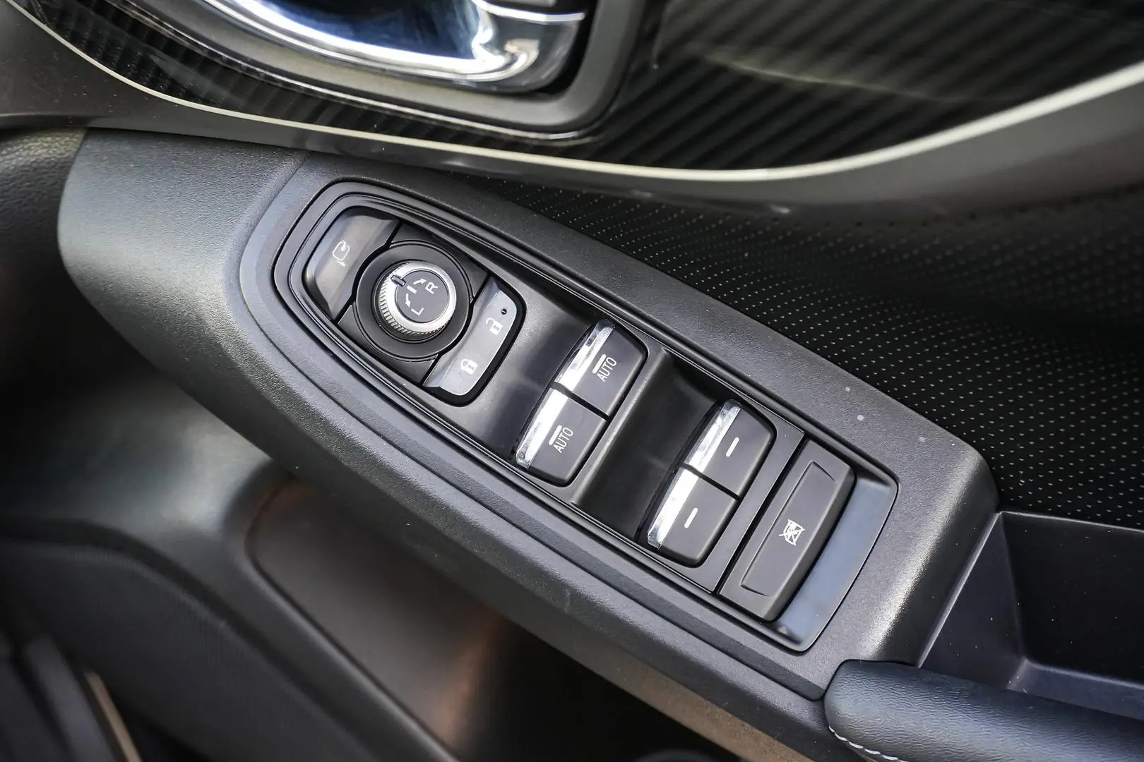 2017 Subaru Impreza Gallery Image 15