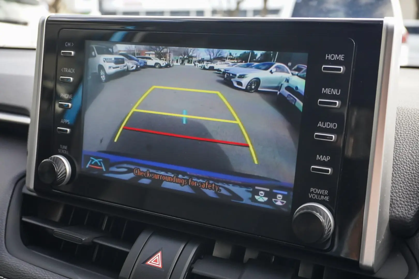 2020 Toyota RAV4 Gallery Image 23