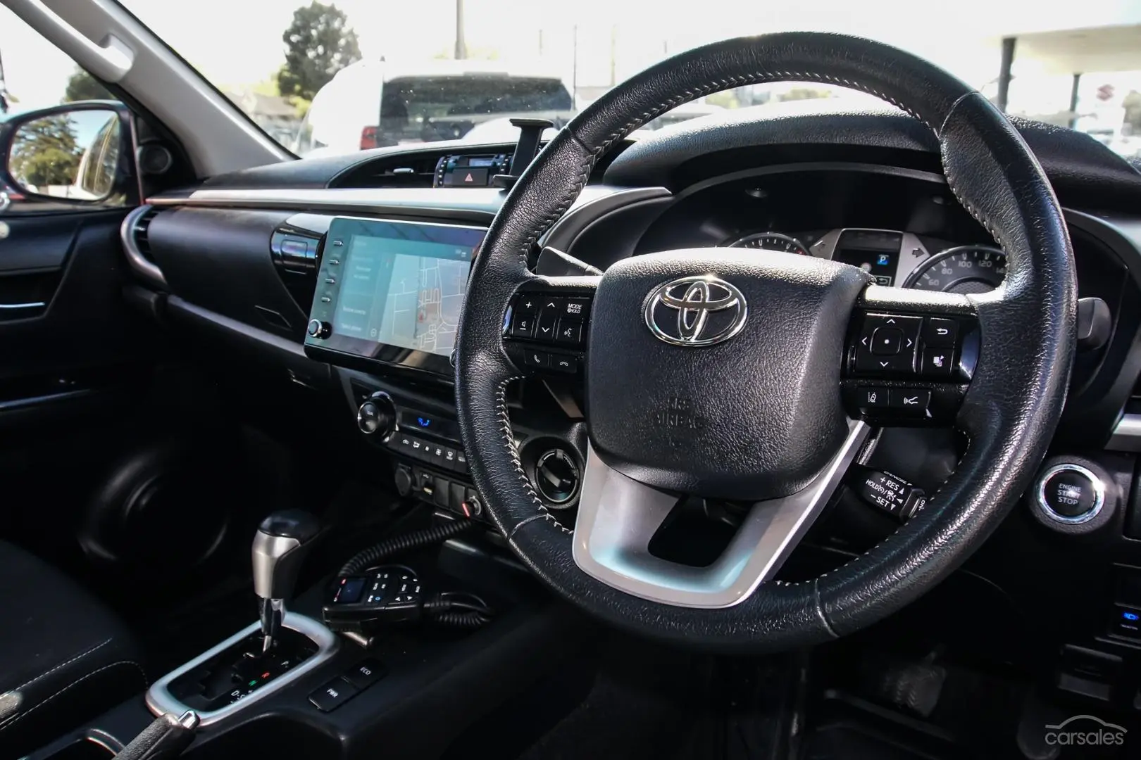 2022 Toyota Hilux Image 6