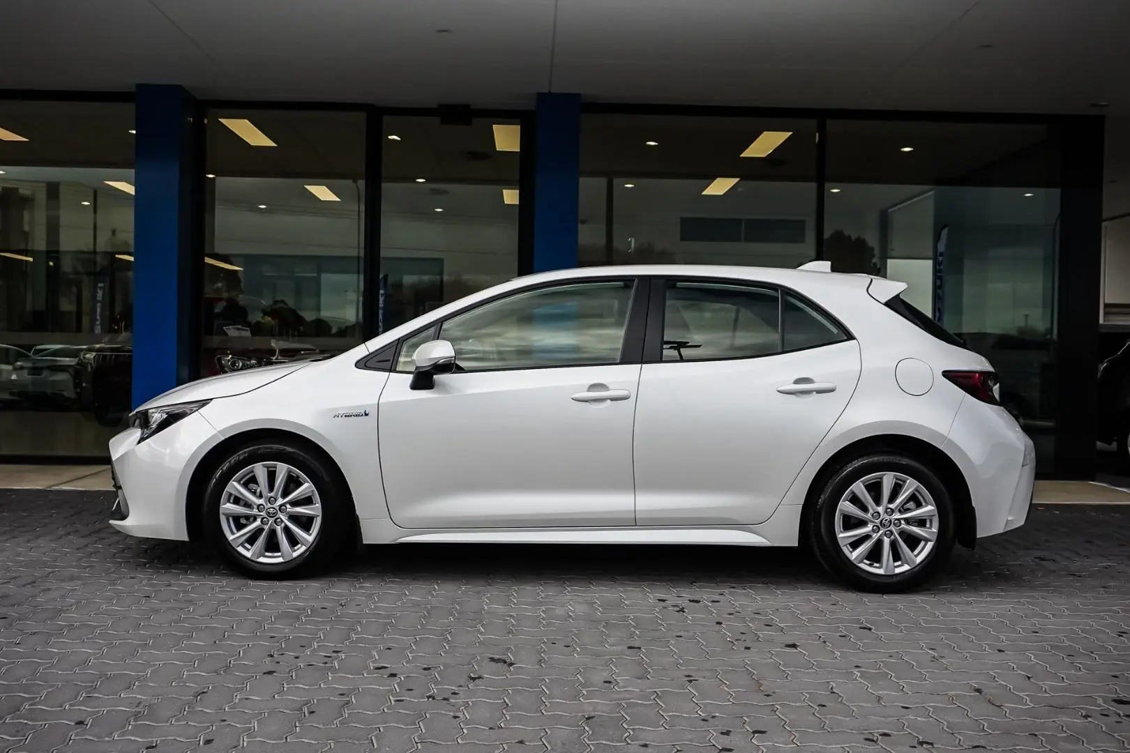 2023 Toyota Corolla Gallery Image 4