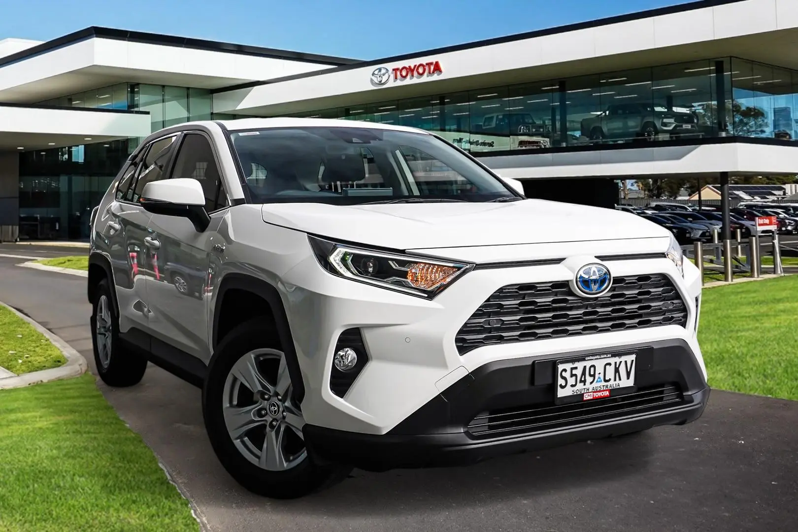 2021 Toyota RAV4 Gallery Image 1