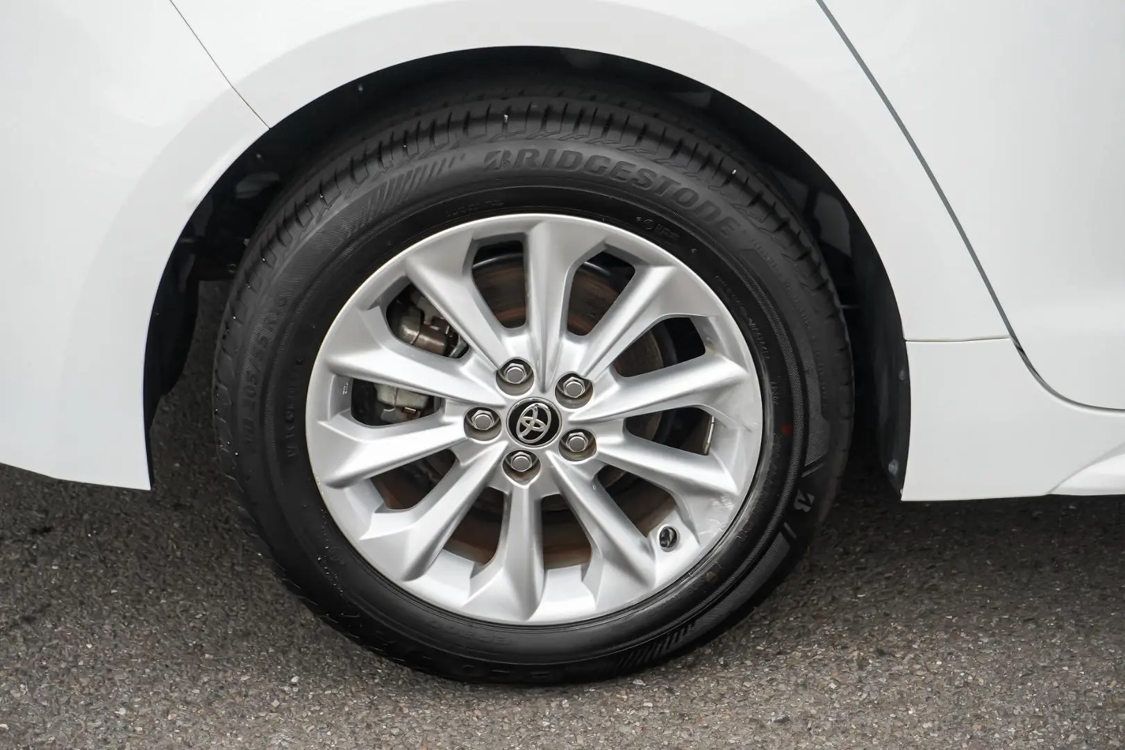2022 Toyota Corolla Gallery Image 17