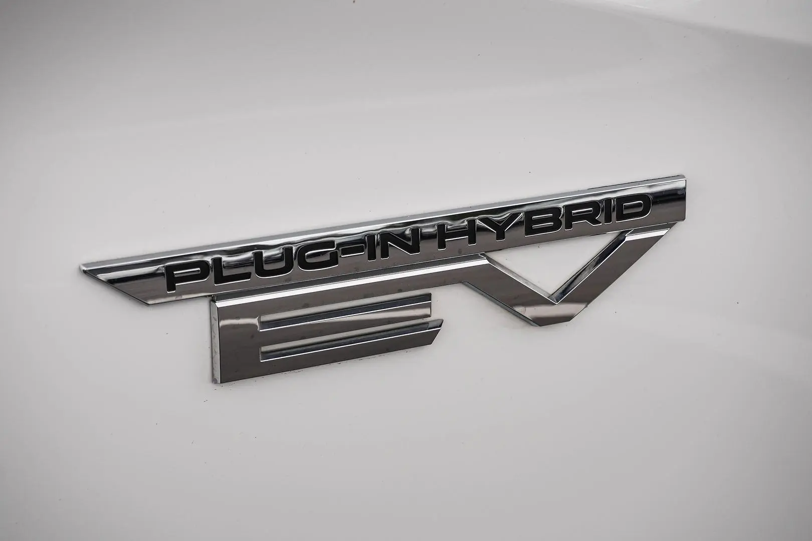 2023 Mitsubishi Outlander Gallery Image 10