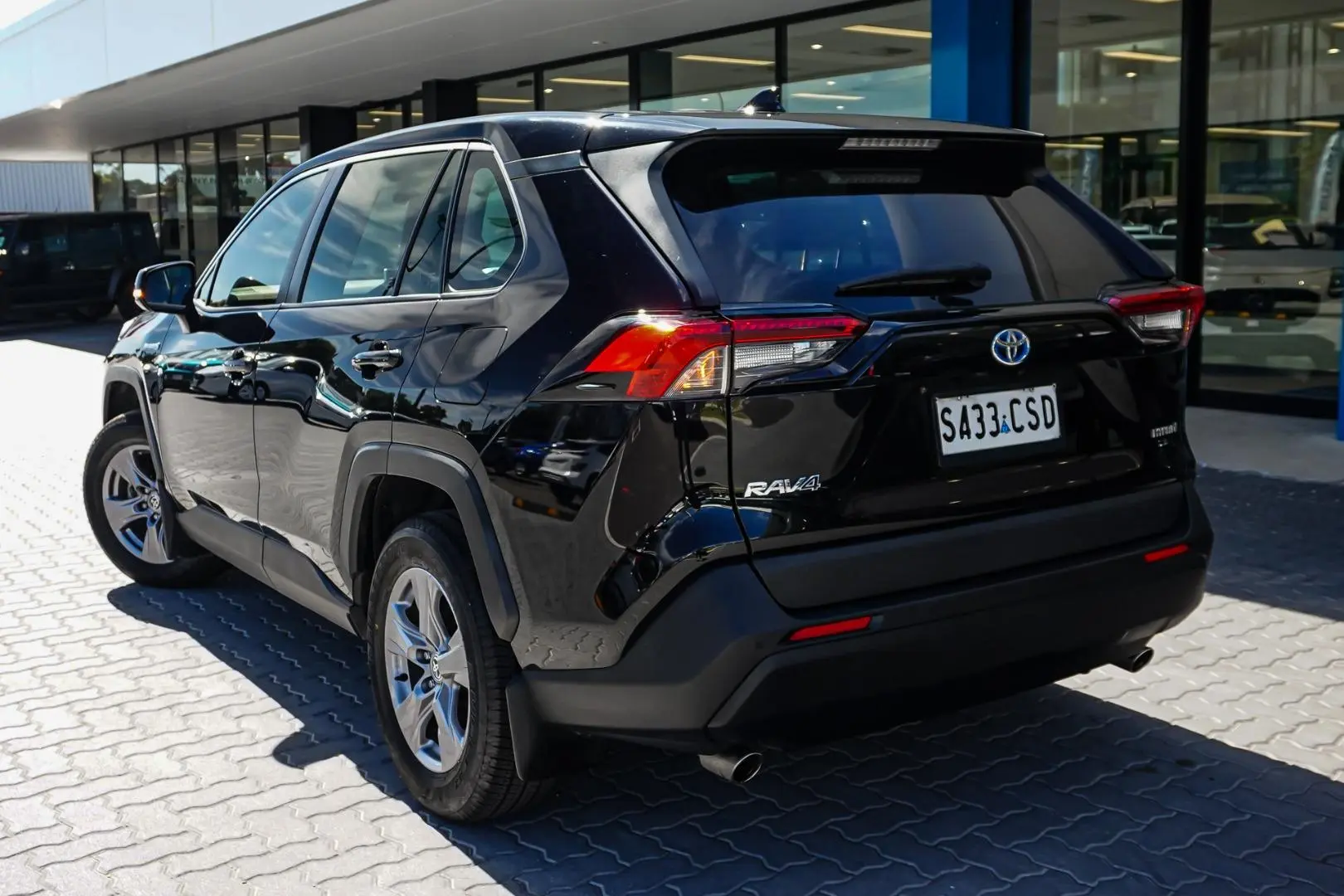 2022 Toyota RAV4 Gallery Image 3