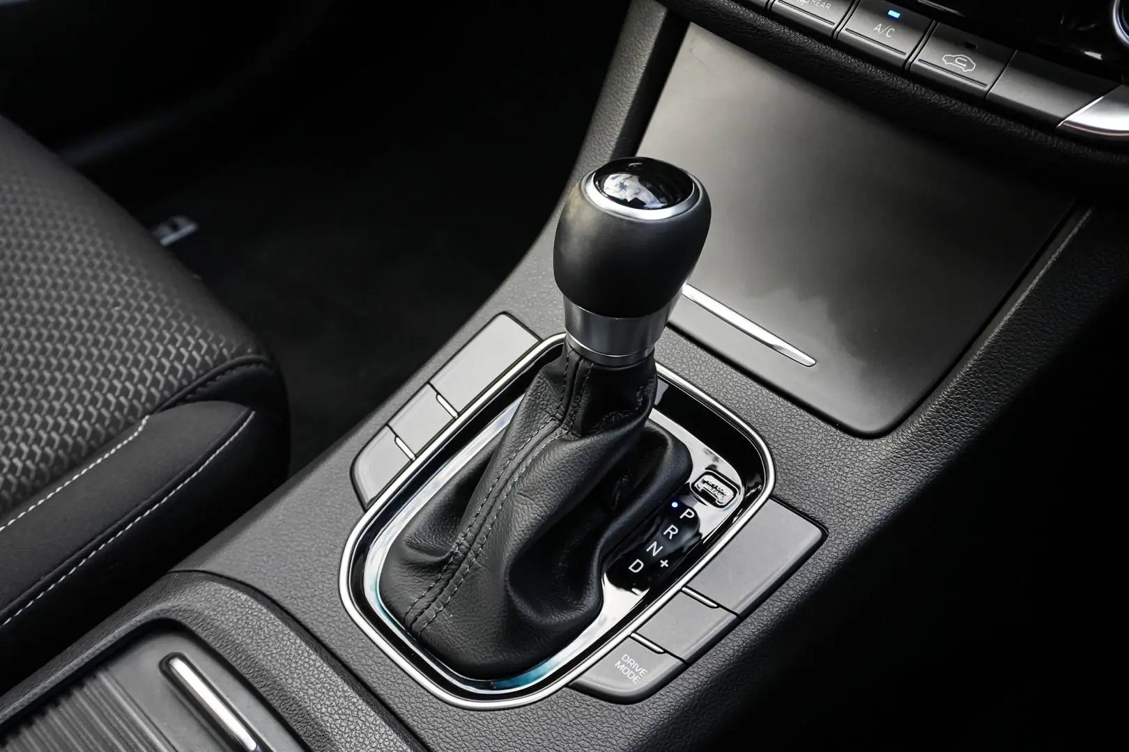 2021 Hyundai i30 Gallery Image 18