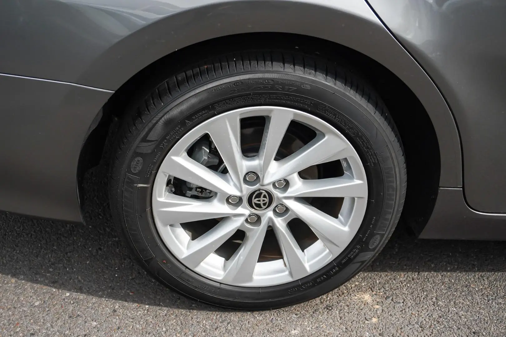 2024 Toyota Camry Gallery Image 15