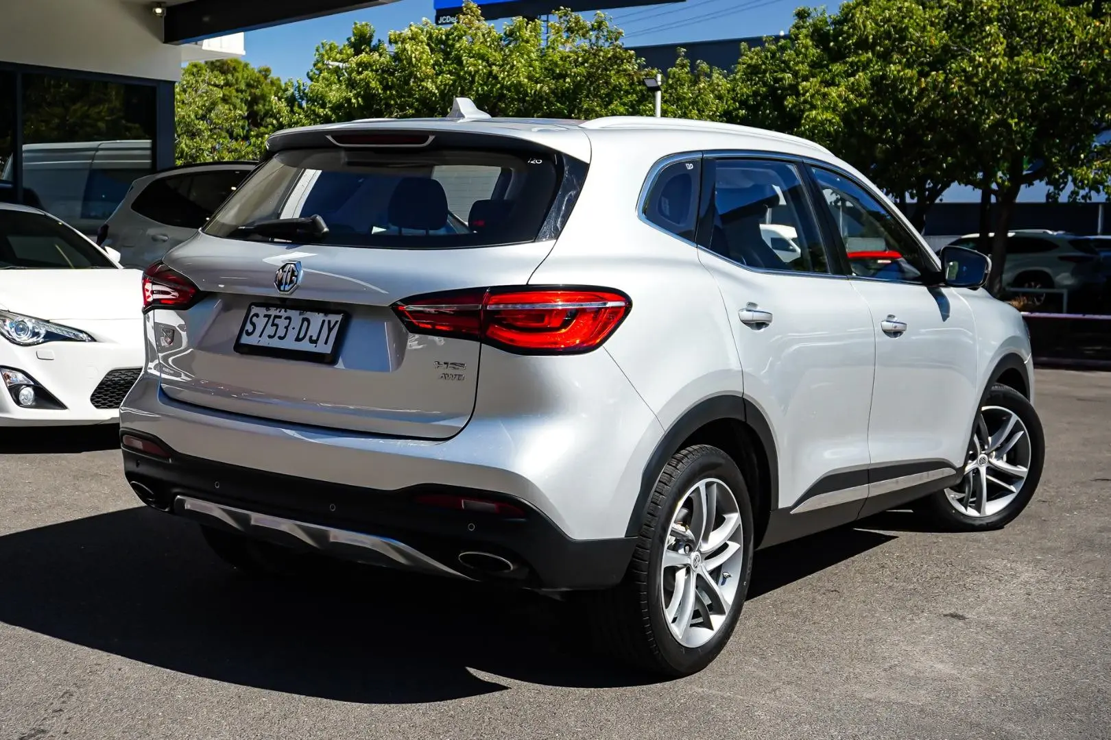 2022 MG HS Gallery Image 3