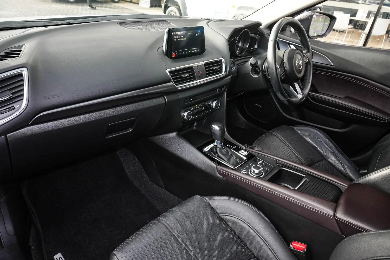 2016 Mazda 3 Gallery Image 10