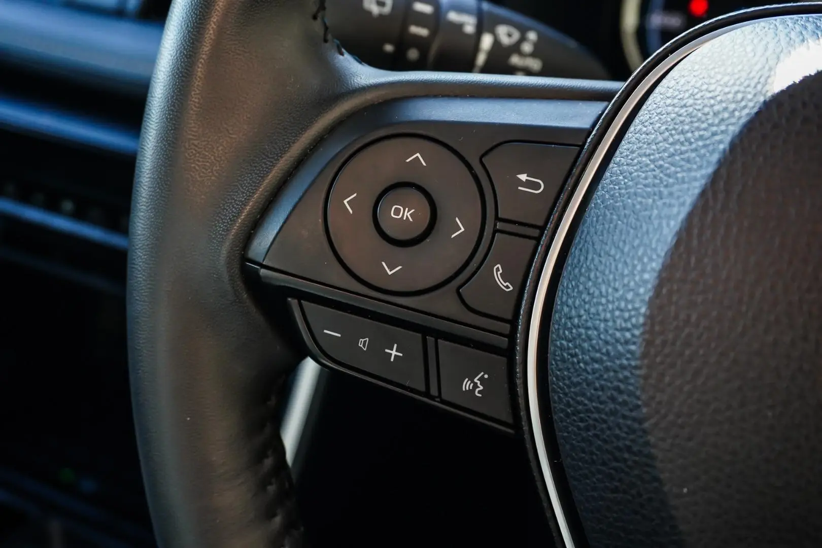 2024 Toyota RAV4 Gallery Image 19