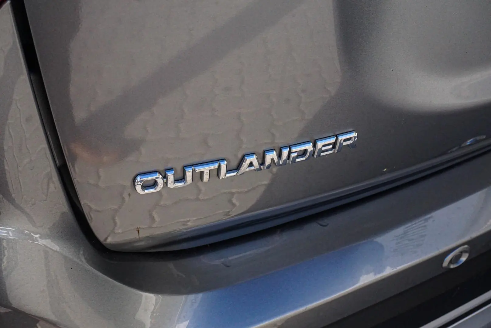 2020 Mitsubishi Outlander Gallery Image 15