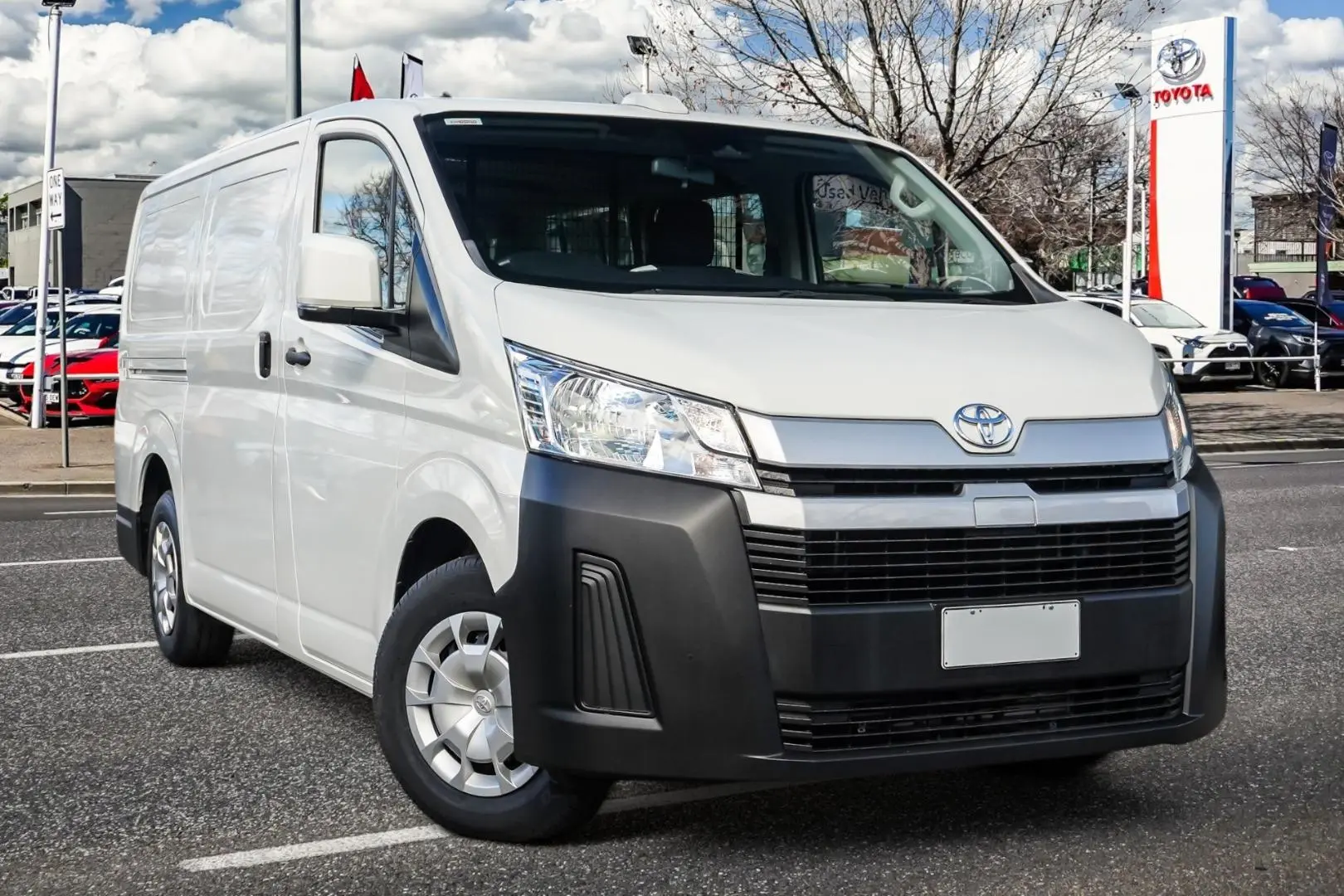 2021 Toyota Hiace Image