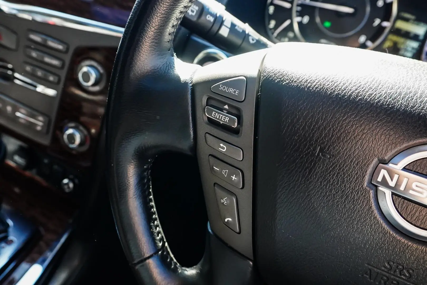 2022 Nissan Patrol Gallery Image 22
