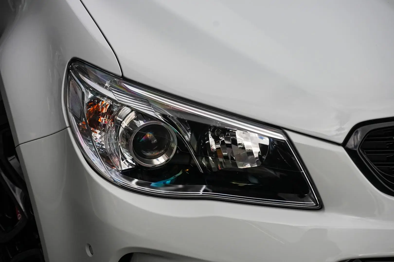 2017 Holden Commodore Gallery Image 15