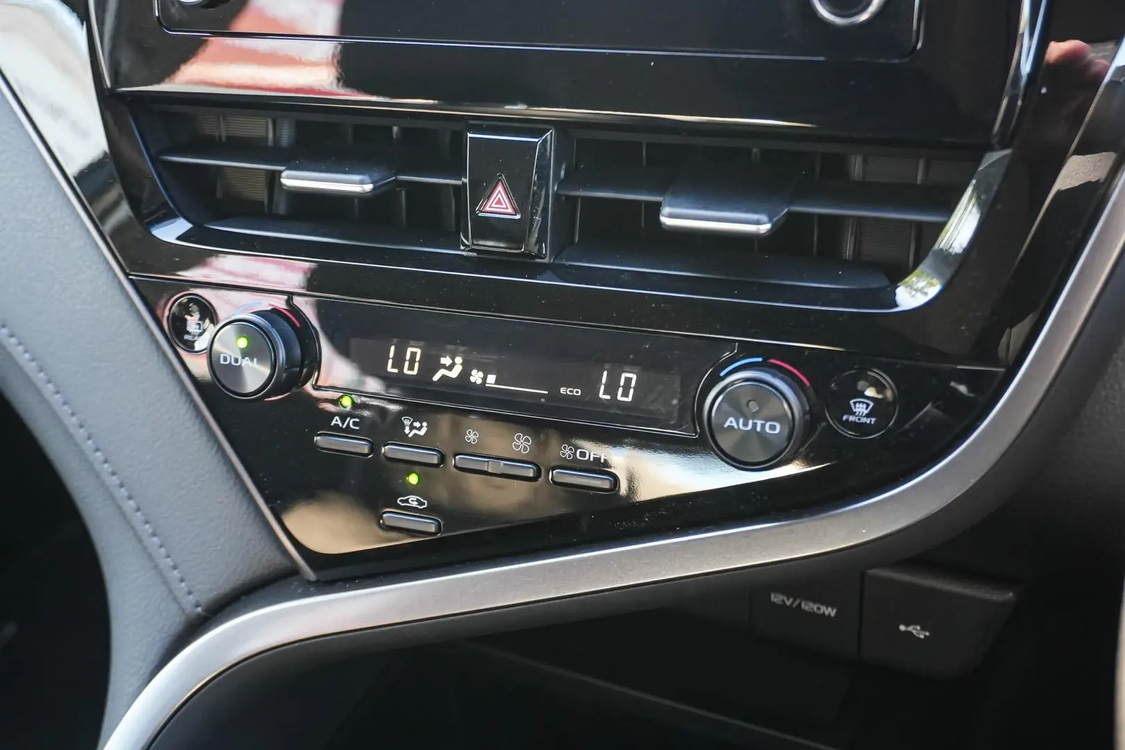 2024 Toyota Camry Gallery Image 23