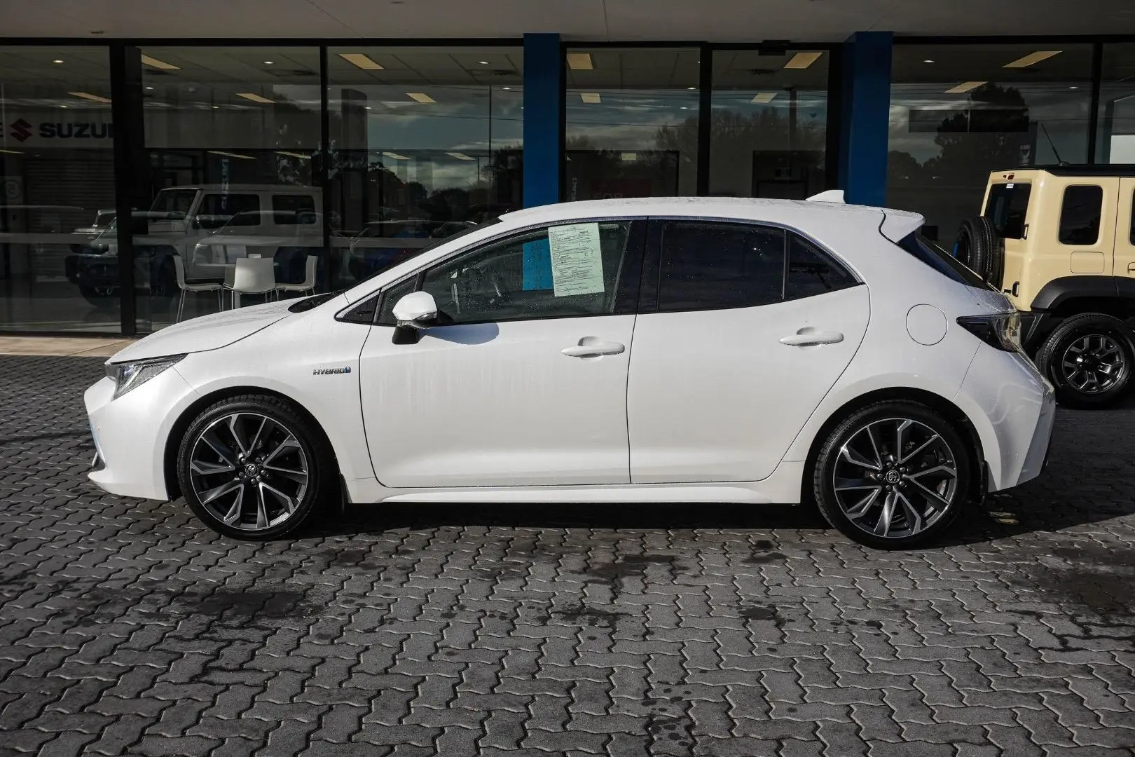 2020 Toyota Corolla Gallery Image 4