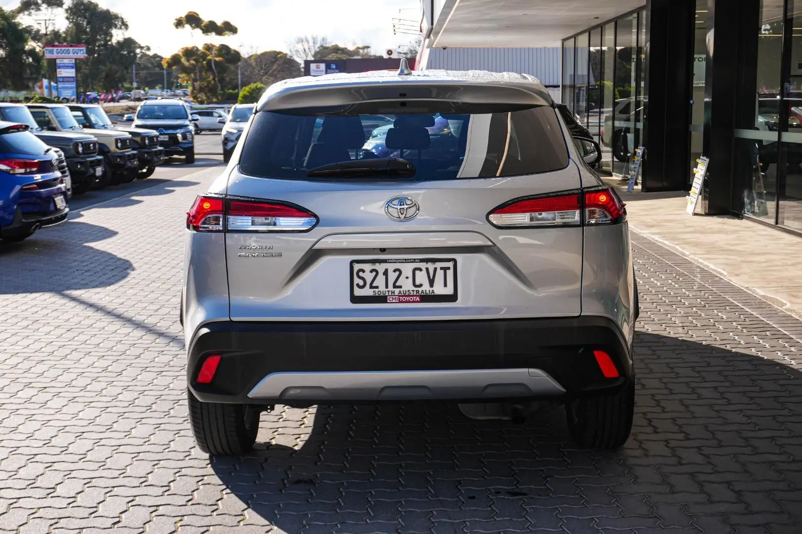 2023 Toyota Corolla Cross Gallery Image 6