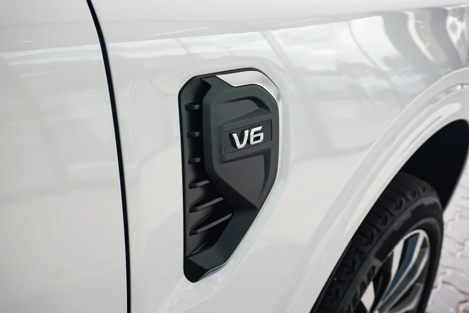 2024 Ford Everest Gallery Image 20