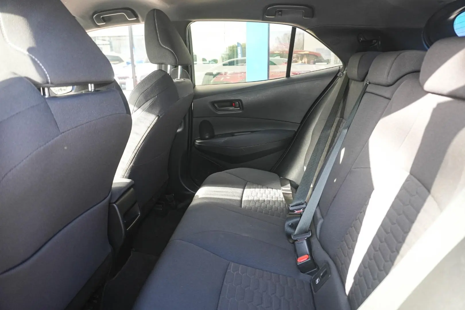 2019 Toyota Corolla Gallery Image 8