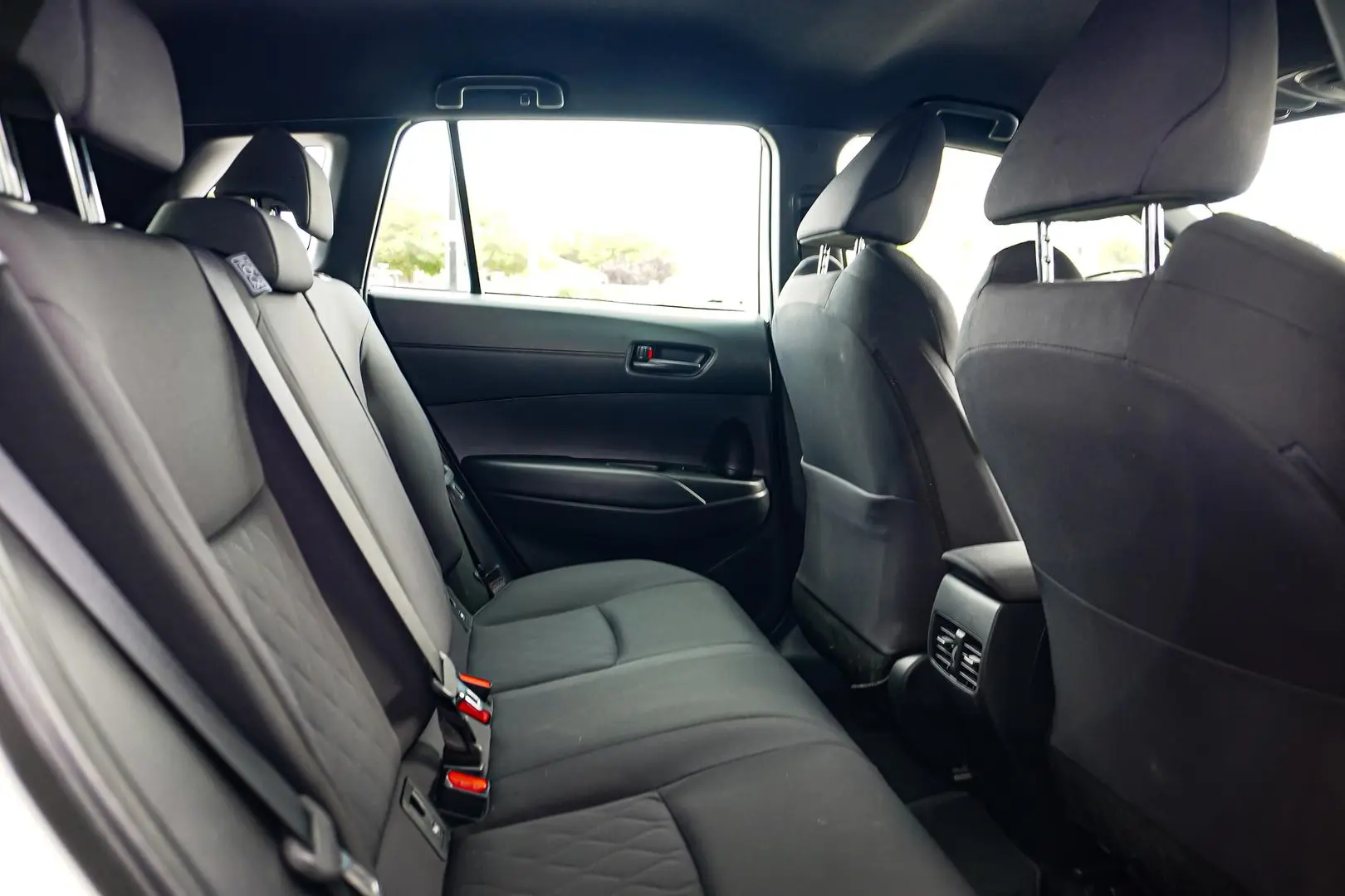 2023 Toyota Corolla Cross Gallery Image 8