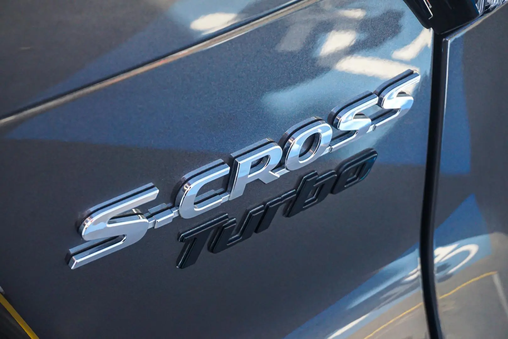 2023 Suzuki S-Cross Image 8