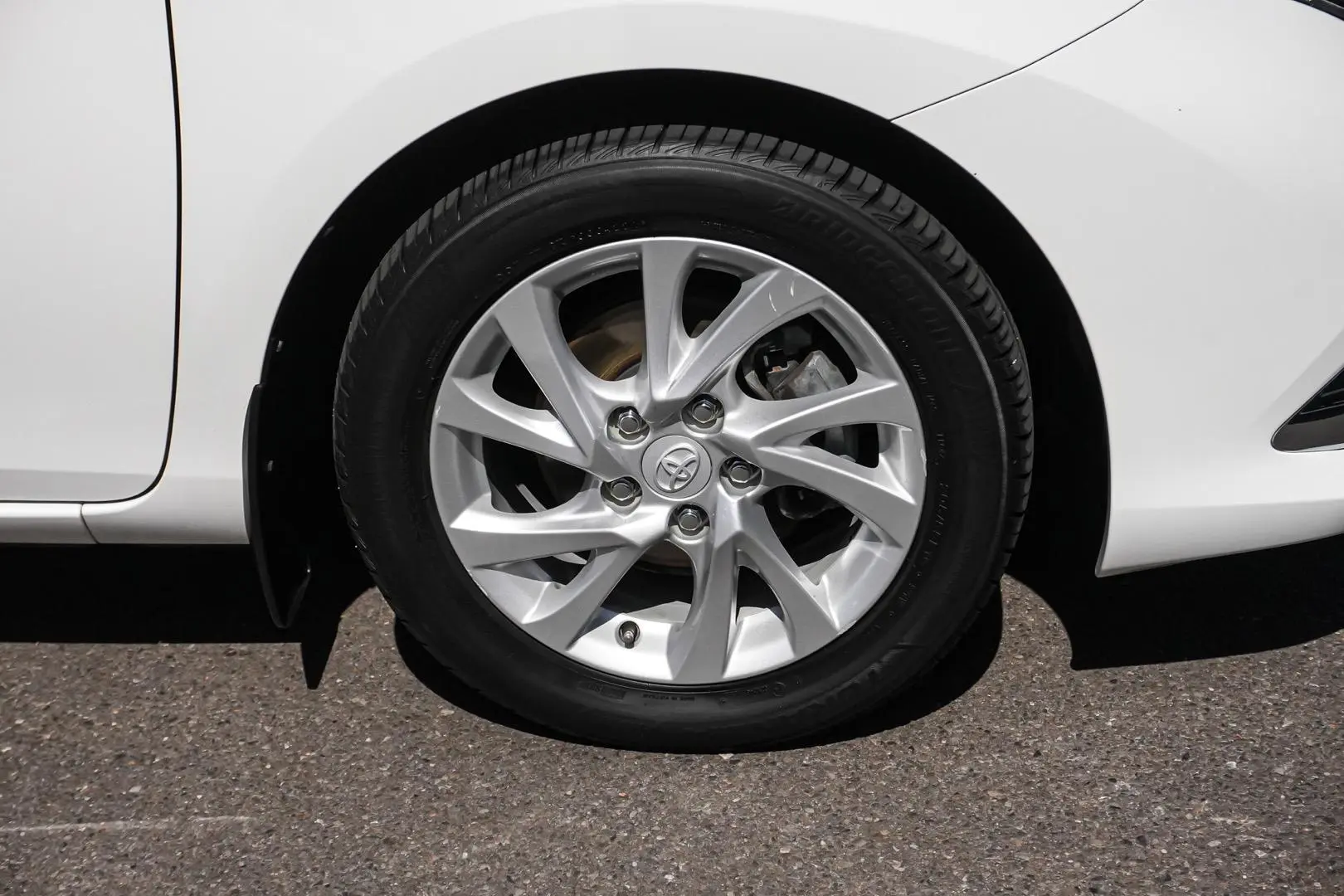 2017 Toyota Corolla Gallery Image 13