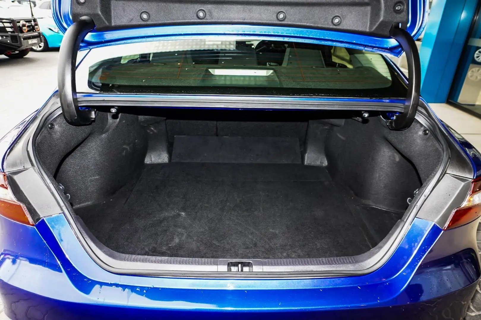 2023 Toyota Camry Gallery Image 9