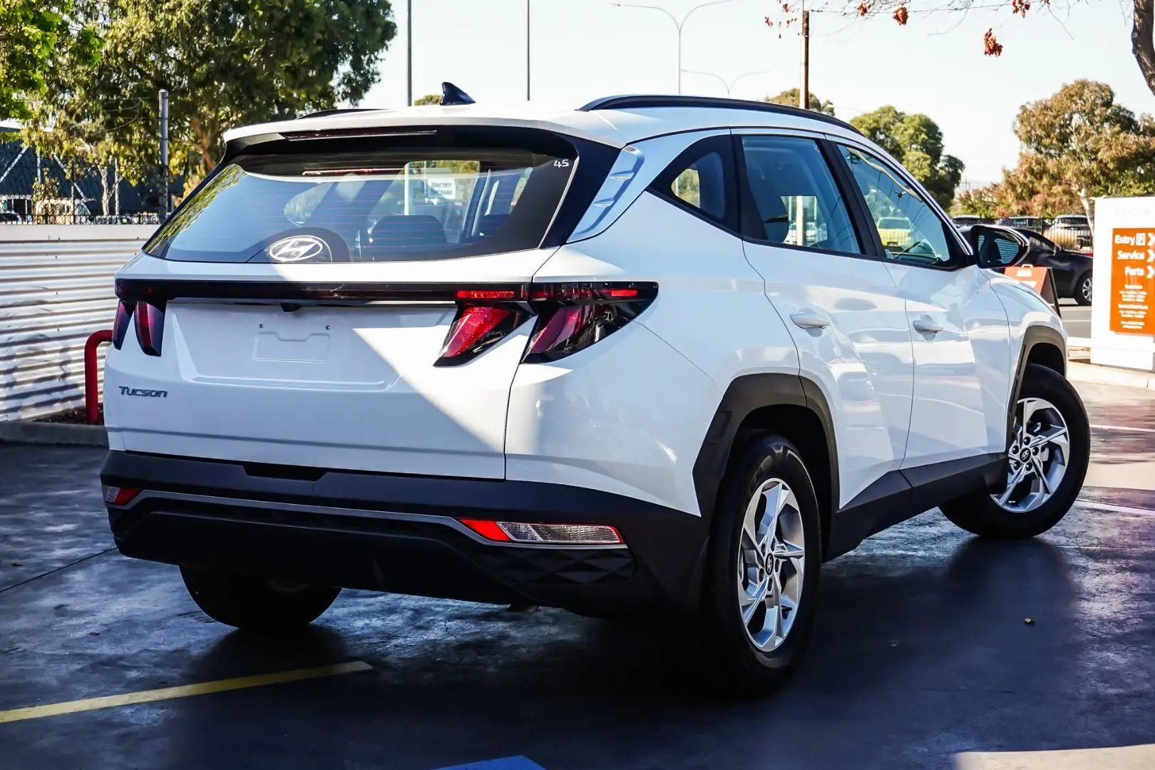 2023 Hyundai Tucson Gallery Image 2