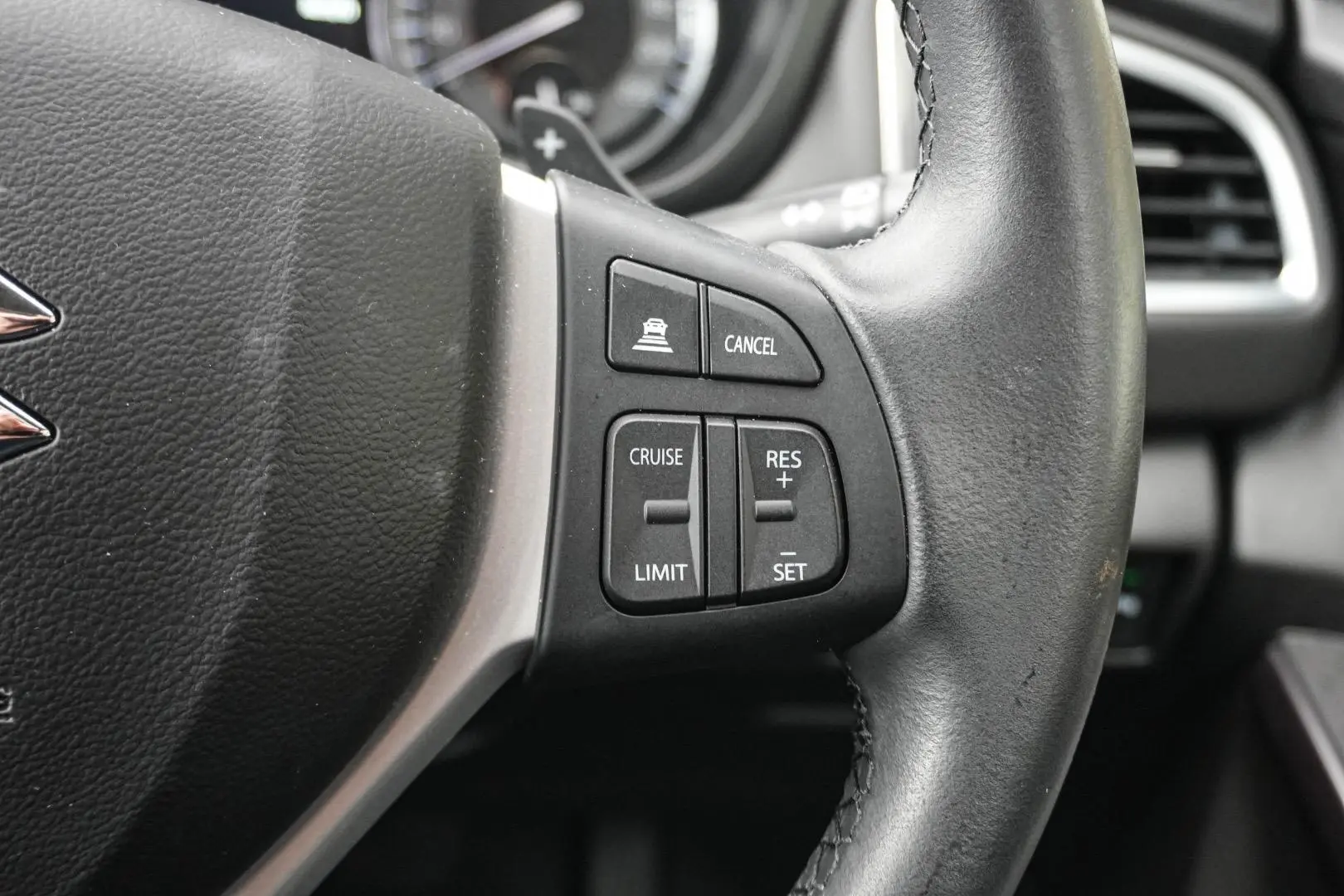 2023 Suzuki S-Cross Gallery Image 20