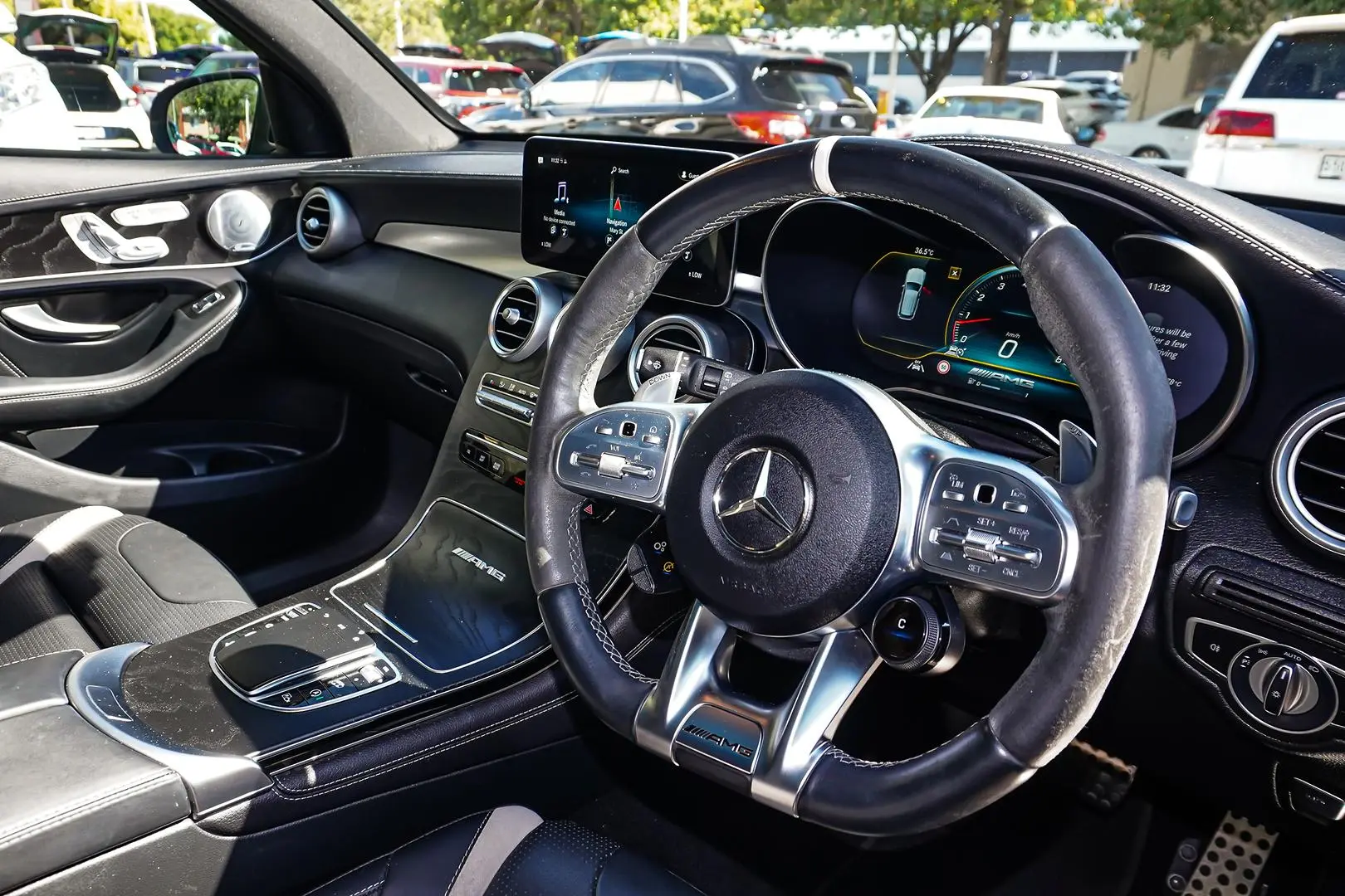 2020 Mercedes-Benz GLC-Class Gallery Image 5