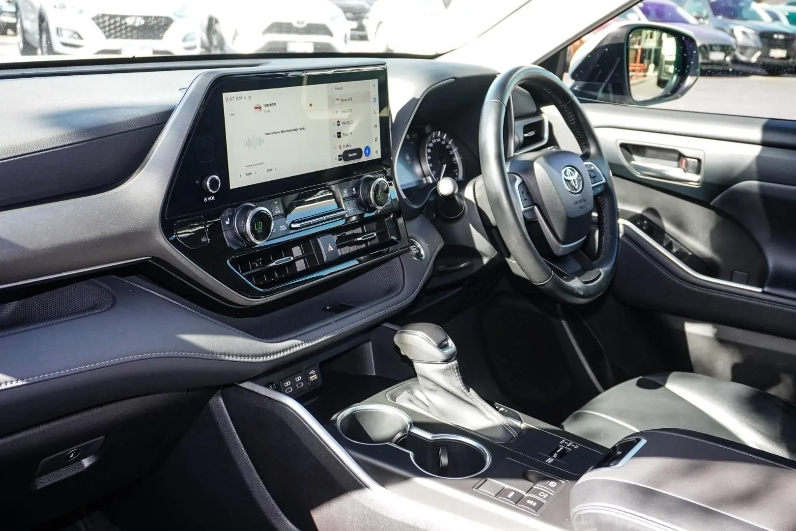 2023 Toyota Kluger Gallery Image 11