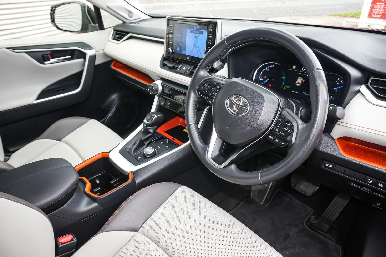 2021 Toyota RAV4 Gallery Image 7