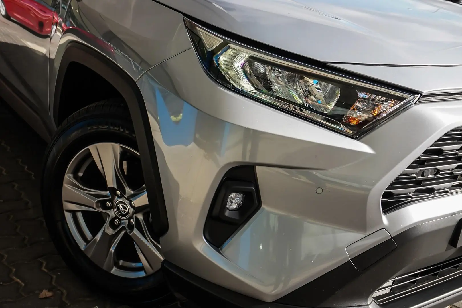 2022 Toyota RAV4 Gallery Image 11