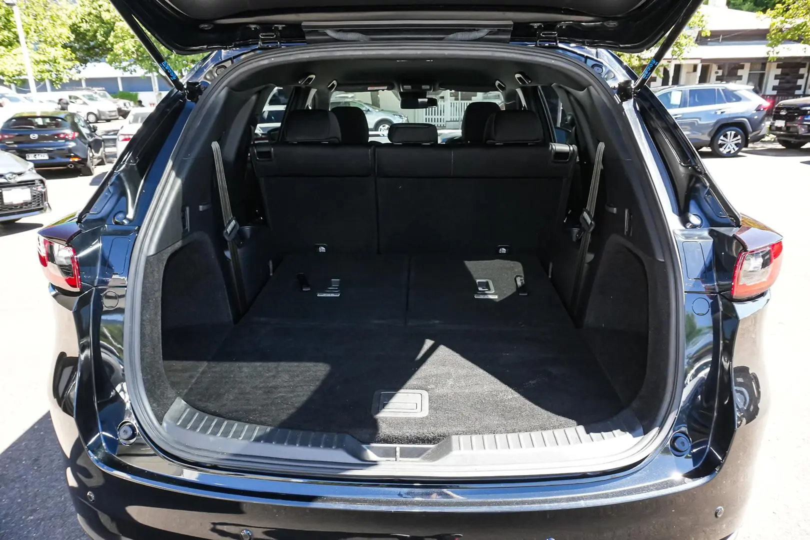 2023 Mazda CX-8 Gallery Image 14