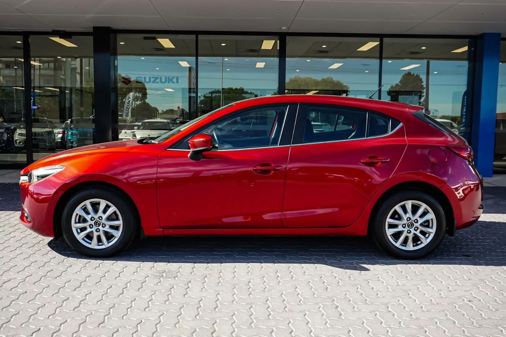 2018 Mazda 3 Gallery Image 4