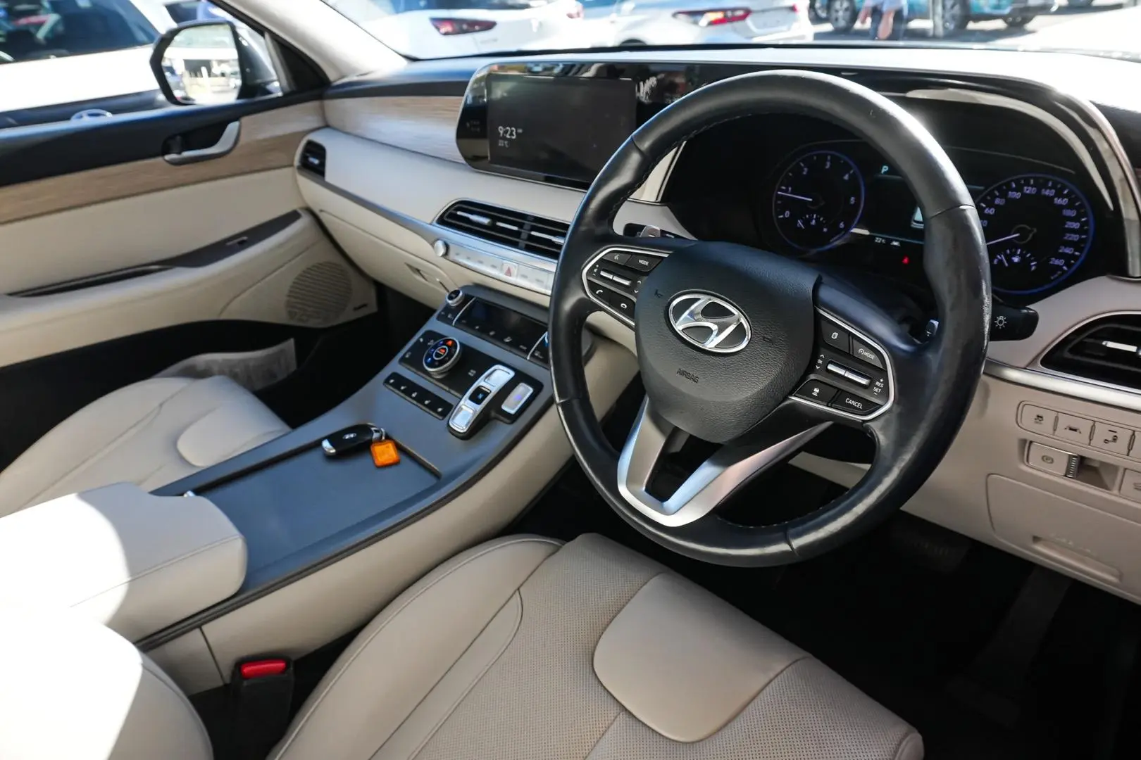 2021 Hyundai Palisade Gallery Image 16