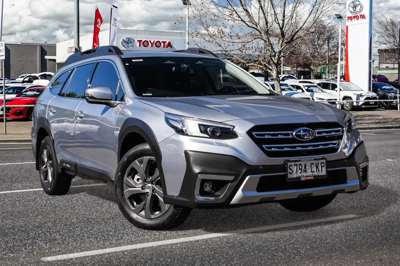 2021 Subaru Outback Gallery Image 1