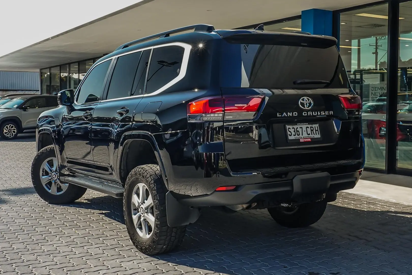 2022 Toyota Landcruiser Gallery Image 3