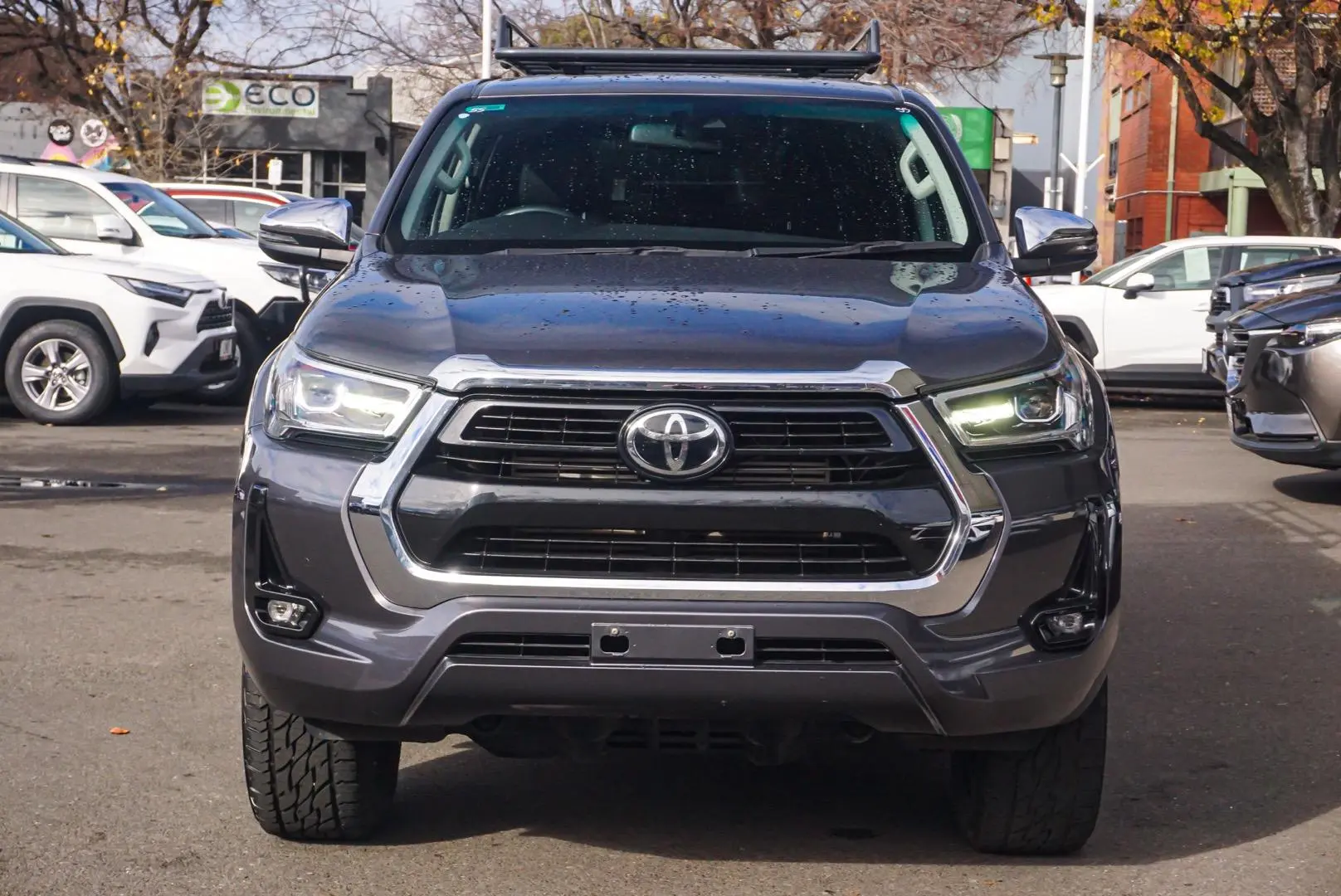 2022 Toyota Hilux Gallery Image 5