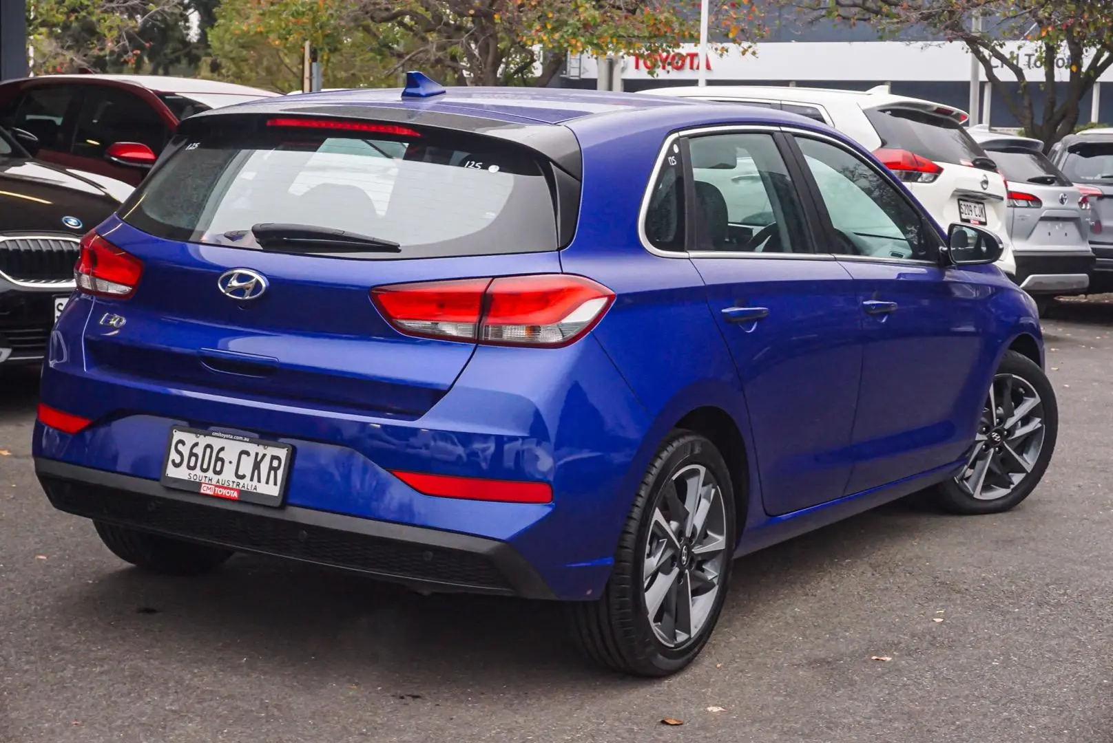 2020 Hyundai i30 Gallery Image 3