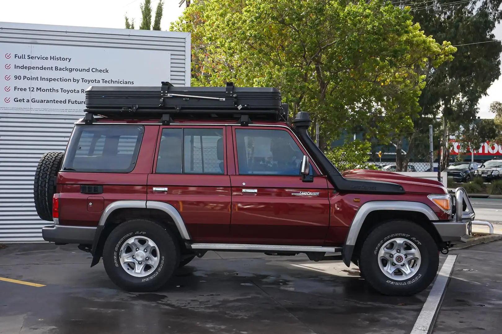 2021 Toyota Landcruiser Gallery Image 4